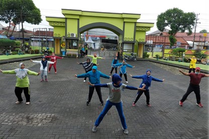 Senam Sehat sebagai Program Menjaga Kebugaran Warga Sekolah