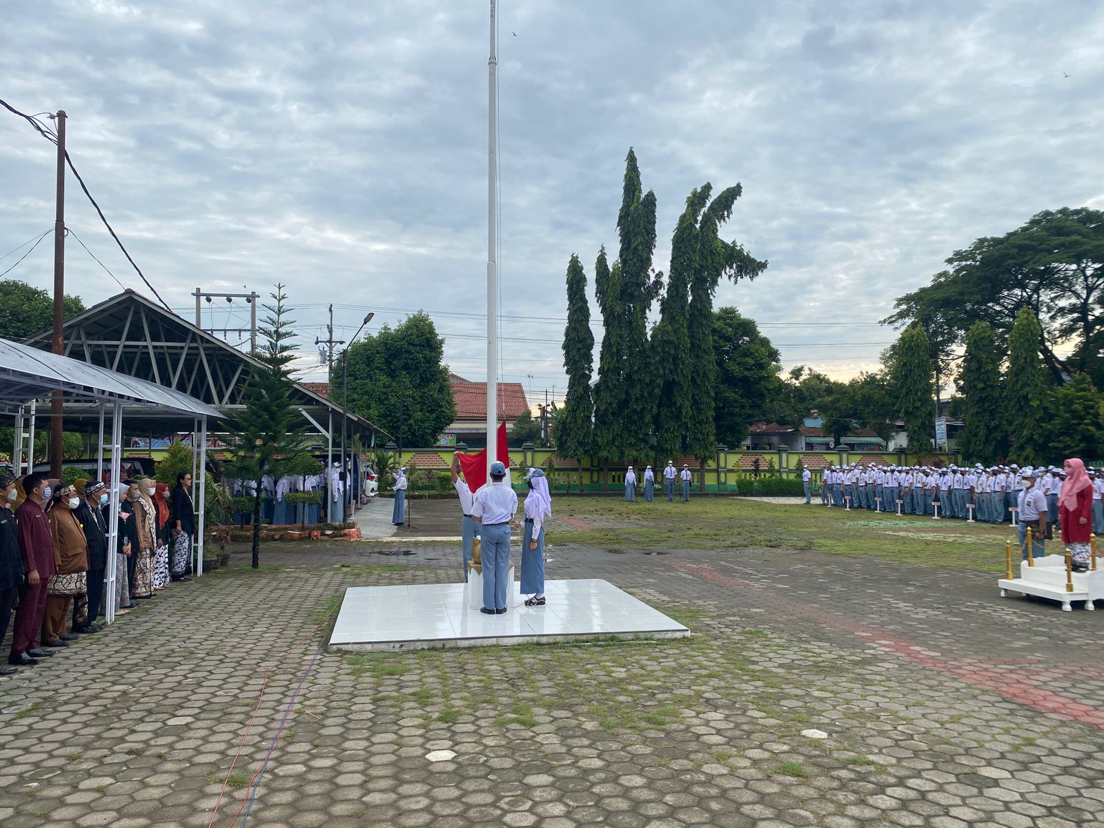 SMAN 3 Slawi Peringati Hari Pahlawan