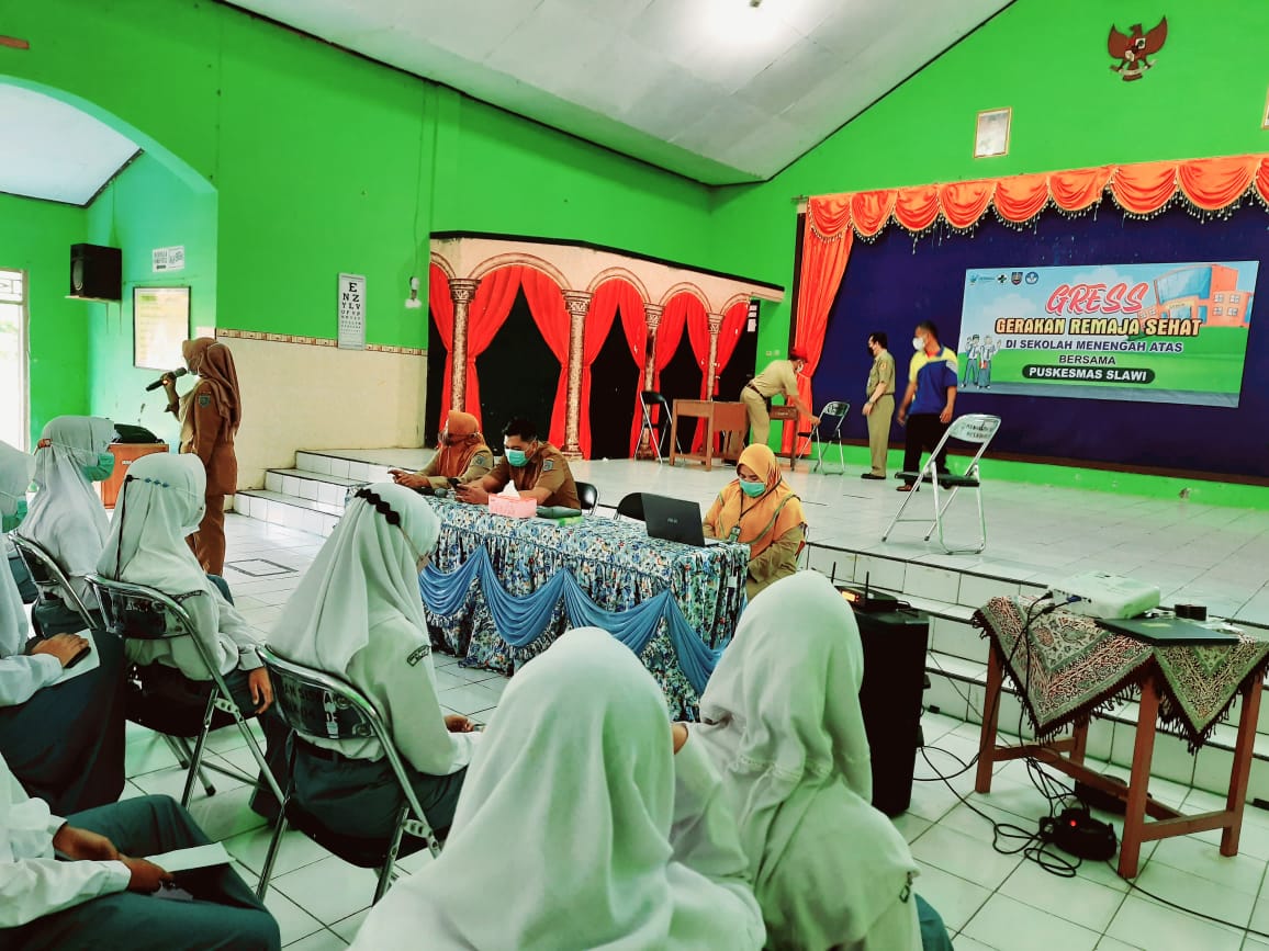 GRESS; Gerakan Remaja Sehat SMAN 3 Slawi bersama Puskesmas Slawi